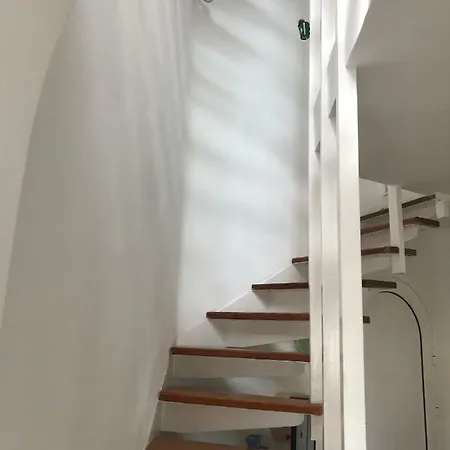 San Rafael Apartment *